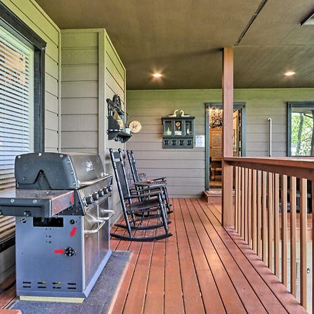 Eclectic Cabin With Hot Tub 1 Mi To Ober Gatlinburg Luaran gambar