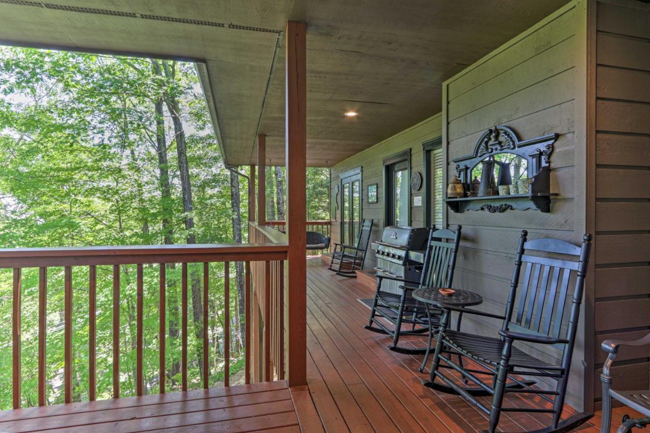 Eclectic Cabin With Hot Tub 1 Mi To Ober Gatlinburg Luaran gambar