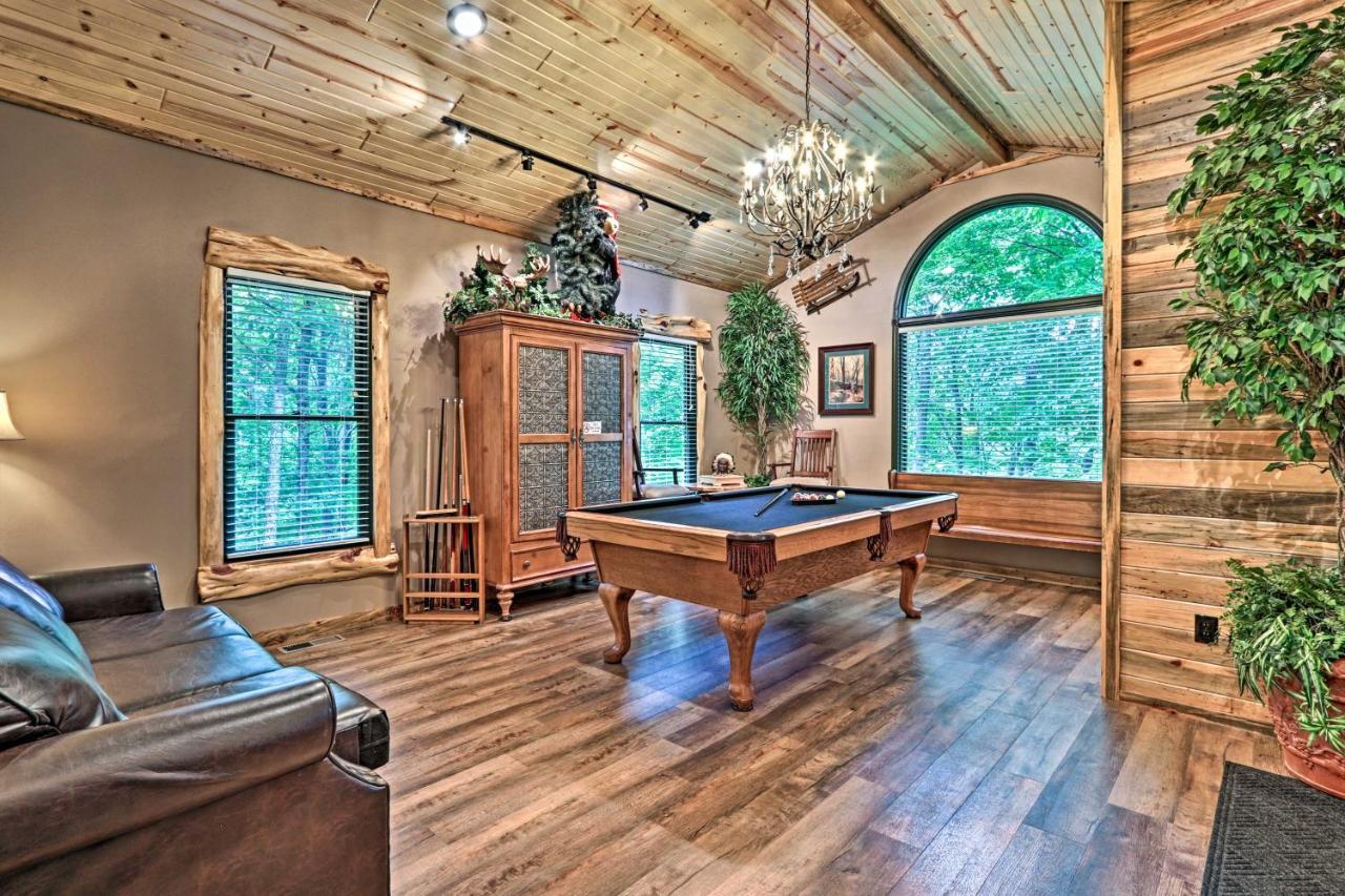 Eclectic Cabin With Hot Tub 1 Mi To Ober Gatlinburg Luaran gambar