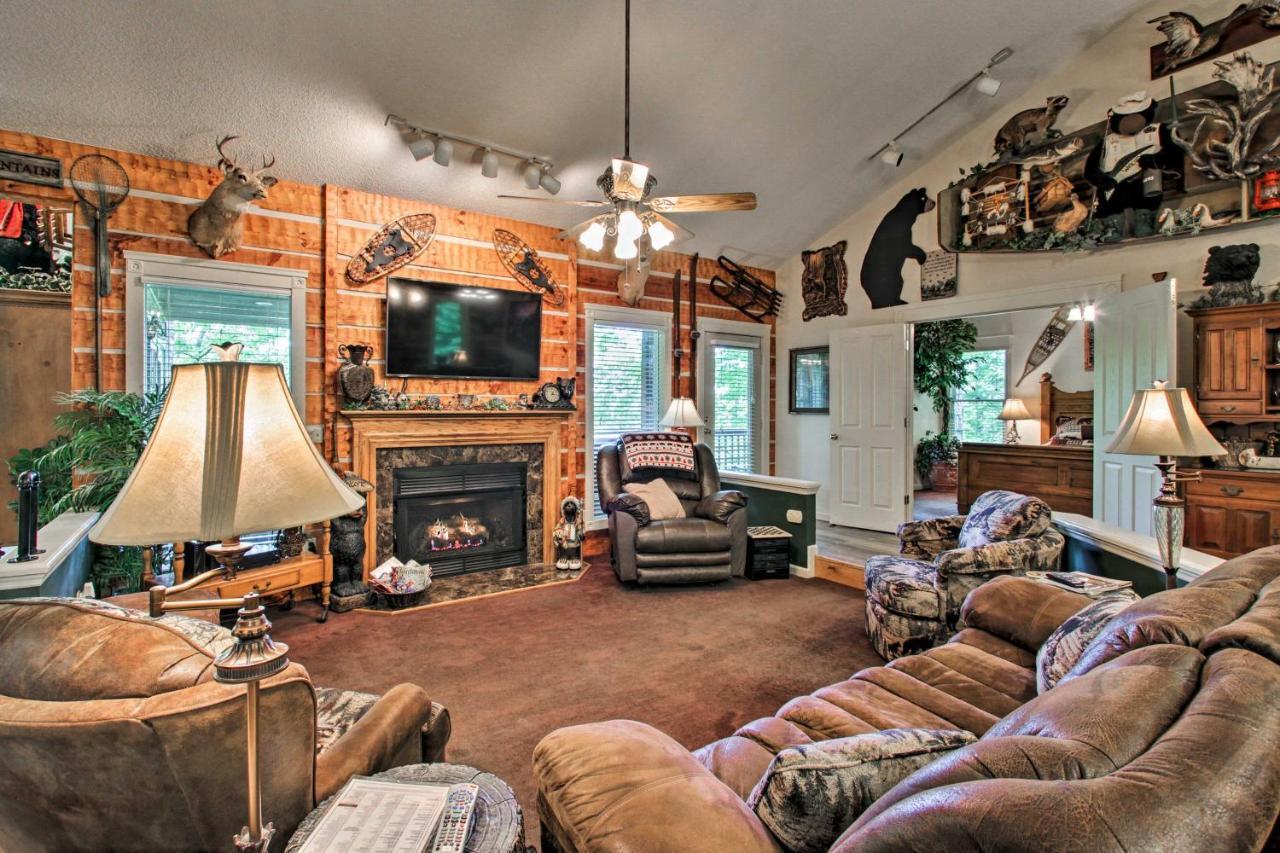 Eclectic Cabin With Hot Tub 1 Mi To Ober Gatlinburg Luaran gambar