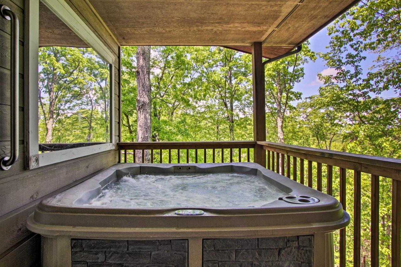 Eclectic Cabin With Hot Tub 1 Mi To Ober Gatlinburg Luaran gambar